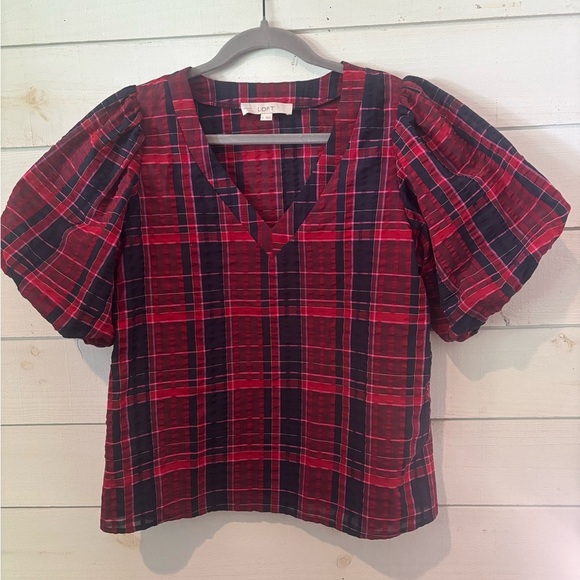 LOFT Red and Blue Flutter Sleeve Blouse - Picture 2 of 13